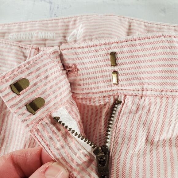 🔹️Gap Pink & White Striped Skinny Mini Pants Size 6/28 - Picture 5 of 12